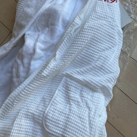 Pottery Barn waffle weave resort cotton terry bathrobe “R P”